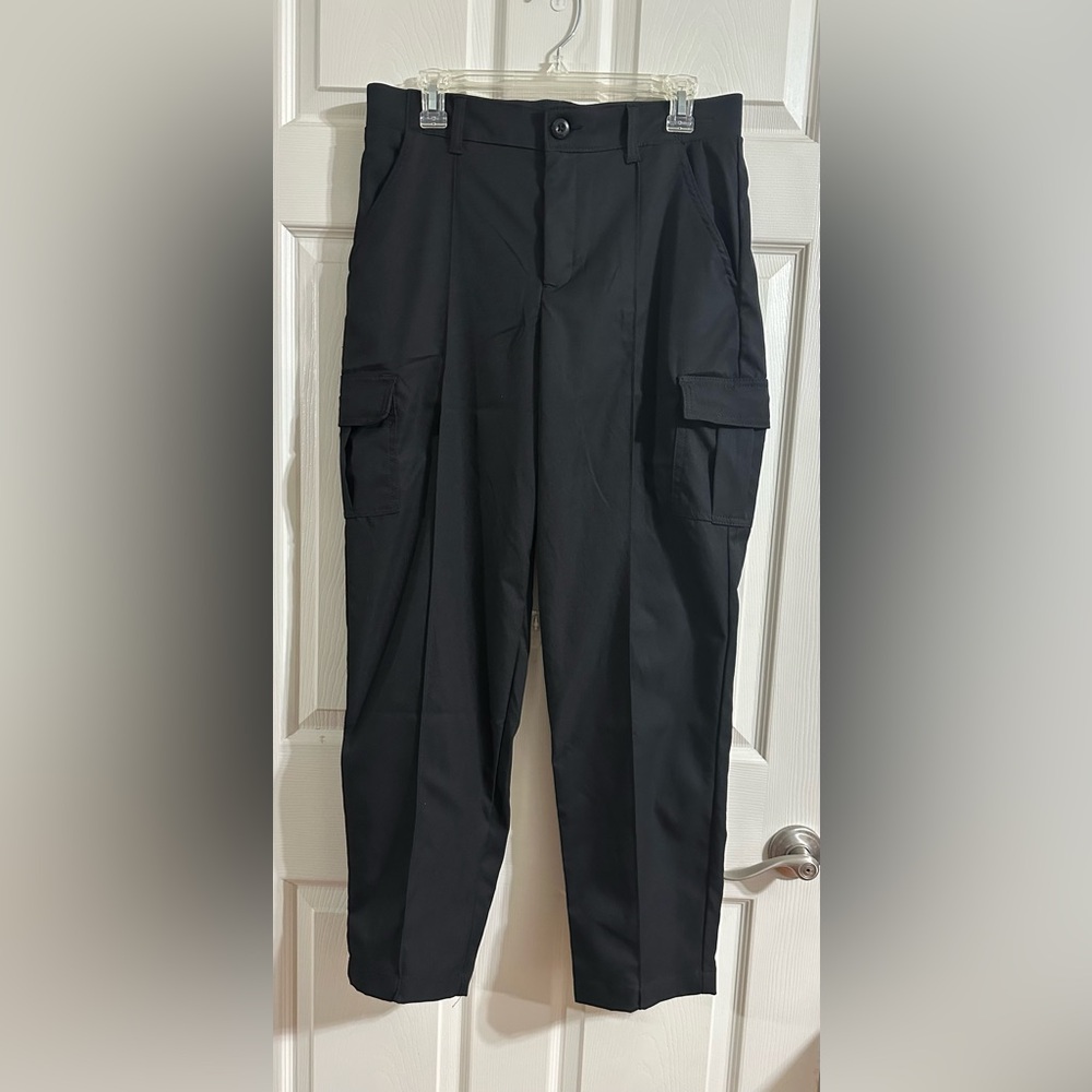Lee Women’s Dark Cargo Pants, size 10